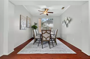 10054 Rio Bravo Rd, Houston, TX 77064 - Photo 12