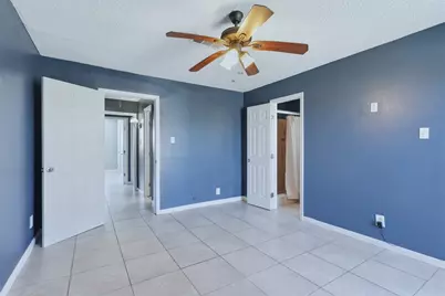 7118 Heron Drive, Houston, TX 77087 - Photo 22