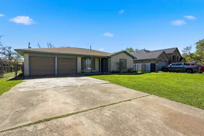 7118 Heron Drive, Houston, TX 77087 - Photo 14