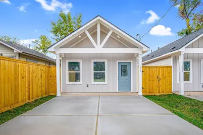 7318 Victoria Street, Houston, TX 77020 - Photo 1