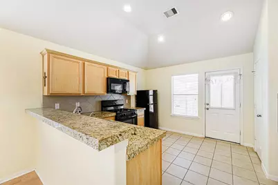 10834 Windfern Lakes Street, Houston, TX 77064 - Photo 6