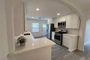 56 Trenwood Ln, Houston, TX 77022 - Photo 16