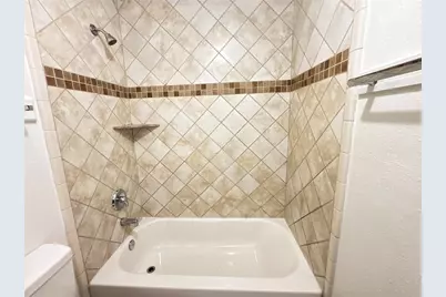 2110 Turner Drive, Houston, TX 77093 - Photo 16