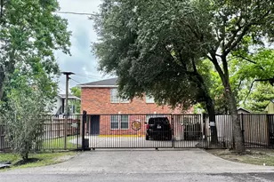 2110 Turner Dr, Houston, TX 77093 - Photo 1