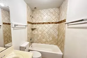 2110 Turner Dr, Houston, TX 77093 - Photo 16