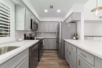 717 Davis Road, League City, TX 77573 - Photo 8