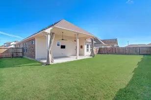 610 Rain Cloud Dr, Baytown, TX 77523 - Photo 34