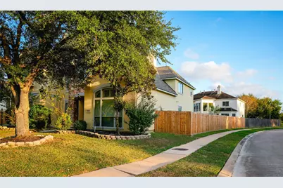 15127 Oldtown Bridge Court, Sugar Land, TX 77498 - Photo 4