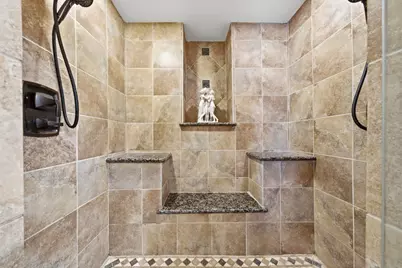 9910 Pine Lake Drive, Houston, TX 77055 - Photo 16