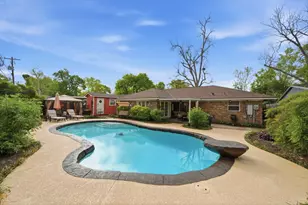 9910 Pine Lake Dr, Houston, TX 77055 - Photo 22