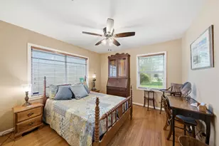 9910 Pine Lake Dr, Houston, TX 77055 - Photo 18