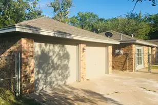 19135 County Rd 520A, Brazoria, TX 77422 - Photo 2