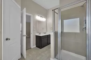 11323 Creekway Bend Dr, Humble, TX 77396 - Photo 12