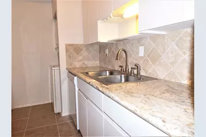 9707 Richmond Avenue #67, Houston, TX 77042 - Photo 6