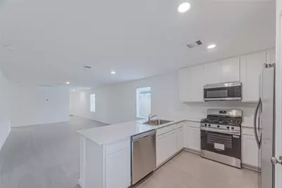 18068 Trepito Avenue, New Caney, TX 77357 - Photo 8