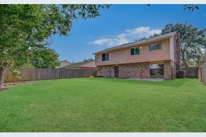 16527 Quail Dale Drive, Houston, TX 77489 - Photo 36