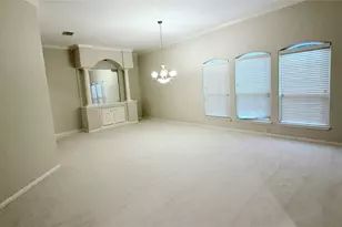 11010 Watson Mill Ct, Sugar Land, TX 77498 - Photo 2
