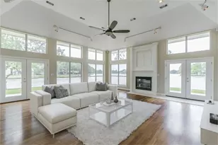 802 San Marino St, Sugar Land, TX 77478 - Photo 10