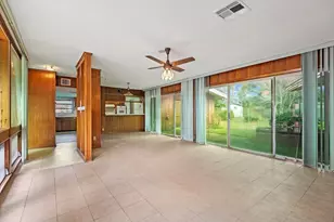 110 Elm St, Prairie View, TX 77446 - Photo 8