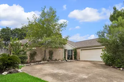 12107 Burgoyne Drive, Houston, TX 77077 - Photo 2