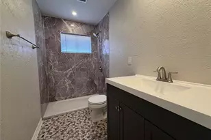 9227 Vanwood St, Houston, TX 77040 - Photo 8