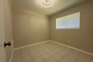 9227 Vanwood St, Houston, TX 77040 - Photo 10