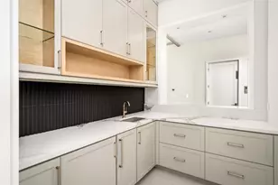 4006 Overbrook Ln, Houston, TX 77027 - Photo 8