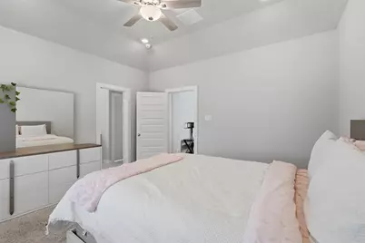 9946 Storehouse Drive, Houston, TX 77080 - Photo 14