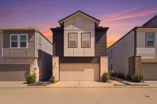 9946 Storehouse Dr, Houston, TX 77080 - Photo 2