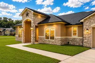 27639 Concho Dr, Splendora, TX 77372 - Photo 2