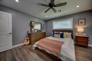 1600 Pecan St, Brenham, TX 77833 - Photo 16