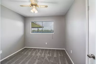 206 Kelly Lane, Baytown, TX 77521 - Photo 24