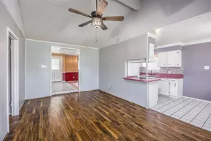 206 Kelly Ln, Baytown, TX 77521 - Photo 10