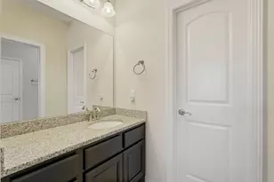 6011 Abercombie Ln, Sugar Land, TX 77479 - Photo 30