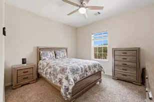6011 Abercombie Ln, Sugar Land, TX 77479 - Photo 30