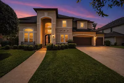 6011 Abercombie Lane, Sugar Land, TX 77479 - Photo 2