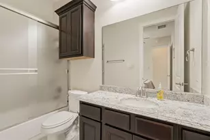 6011 Abercombie Ln, Sugar Land, TX 77479 - Photo 24