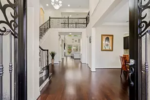 6011 Abercombie Ln, Sugar Land, TX 77479 - Photo 6
