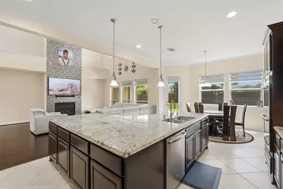 6011 Abercombie Lane, Sugar Land, TX 77479 - Photo 14