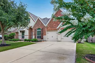 27706 Fleetwood Bend Ln, Katy, TX 77494 - Photo 2