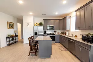 336 Paso Fino Dr, Alvin, TX 77511 - Photo 10