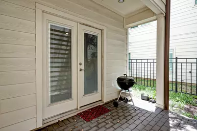 2231 Chenevert Street, Houston, TX 77003 - Photo 24