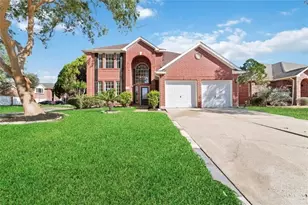 457 Corridor Way, Stafford, TX 77477 - Photo 2