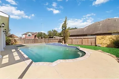457 Corridor Way, Stafford, TX 77477 - Photo 6