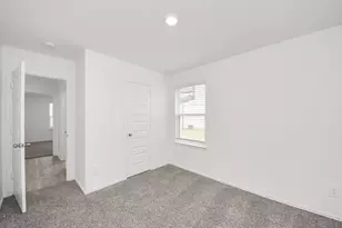 1310 Bison View Ln, Sealy, TX 77474 - Photo 12