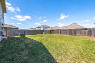 736 Scenic Lake Dr, La Marque, TX 77568 - Photo 26