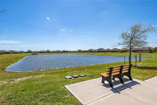736 Scenic Lake Dr, La Marque, TX 77568 - Photo 38