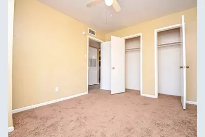 1845 5th St, Hempstead, TX 77445 - Photo 8
