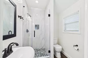 24 11th Ave N, Texas City, TX 77590 - Photo 10