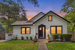 24 11th Ave N, Texas City, TX 77590 - Photo 2